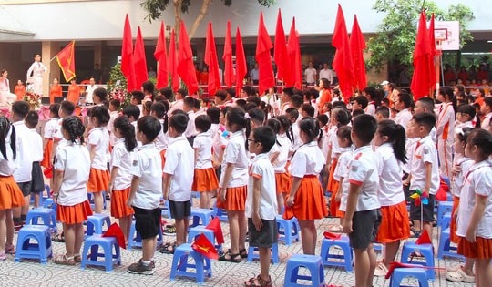 Trường học tuyển sinh trái phép: Trách nhiệm pháp lý và bài học cho phụ huynh