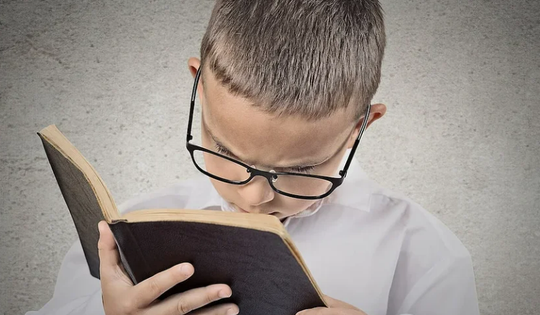 Omega-3 có thể bảo vệ chống lại cận thị