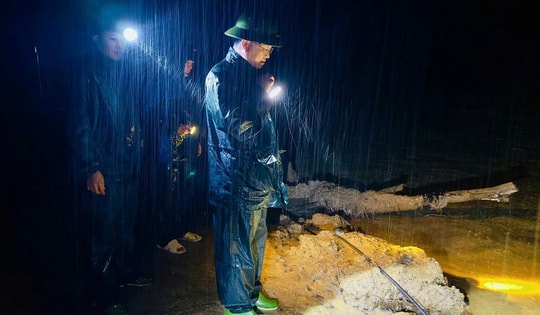 Thủ tướng chỉ đạo khẩn: Tập trung khắc phục hậu quả bão số 5, ứng phó mưa lũ sau bão