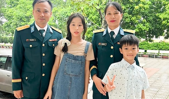 Gửi con cho ông bà, vợ chồng quân nhân 'kề vai sát cánh' ở A80
