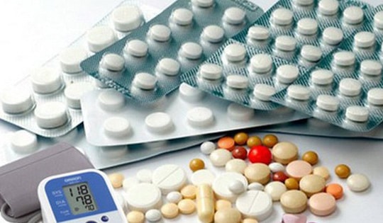 7 loại thực phẩm cần tránh khi đang dùng thuốc tim mạch