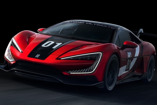 Xe điện lại khiến thế giới bất ngờ với kỷ lục tốc độ mới