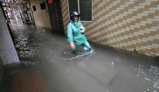 Bộ Nông nghiệp và Môi trường yêu cầu các địa phương khẩn cấp ứng phó với mưa lớn