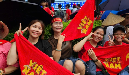 Chưa có tài khoản ngân hàng, người dân cần làm gì để nhận quà 100.000 đồng ngày Quốc khánh 2/9?