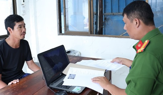 Điều xe ôm vào nơi vắng rồi đâm trọng thương để cướp xe