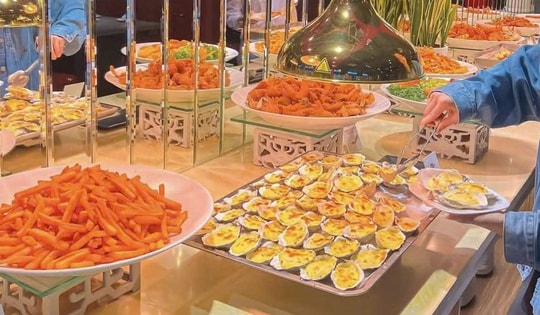 Nhiều nhà hàng buffet đồng loạt tăng giá dịp lễ Quốc khánh 2/9
