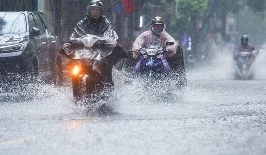 Miền Bắc, miền Trung tiếp tục mưa dông rải rác những ngày tới