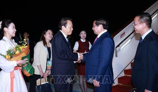 Thủ tướng Phạm Minh Chính tới Thiên Tân, bắt đầu chuyến công tác dự Hội nghị thượng đỉnh SCO 2025