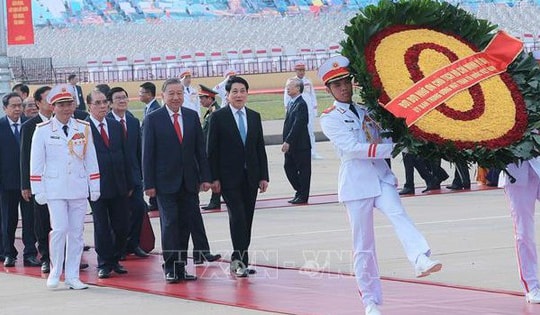 Lãnh đạo Đảng, Nhà nước vào Lăng viếng Chủ tịch Hồ Chí Minh nhân dịp 80 năm Quốc khánh 2/9