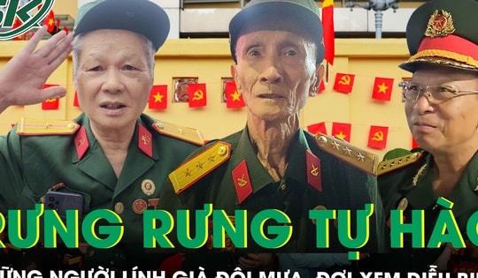 Những người lính già đội mưa, rưng rưng tự hào trong ngày hội kỷ niệm 80 năm Quốc khánh