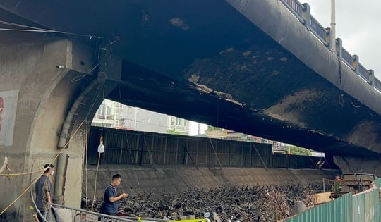 Bộ Xây dựng chỉ đạo khẩn sau vụ hoả hoạn dưới gầm cầu Vĩnh Tuy