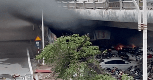 Bộ Xây dựng ra Chỉ thị nóng sau vụ cháy 500 xe máy dưới gầm cầu Vĩnh Tuy