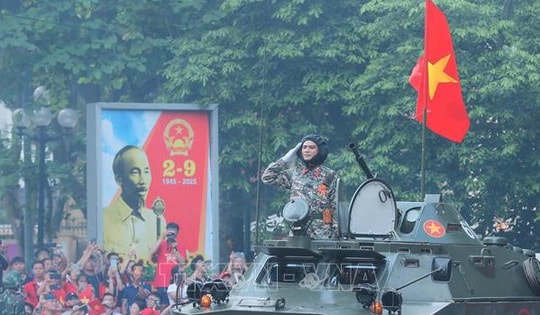 Truyền thông Đức ấn tượng với sức mạnh quốc phòng và thành tựu kinh tế Việt Nam