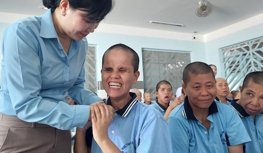 Chuyện xúc động ở Trung tâm Điều dưỡng tâm thần Tân Định