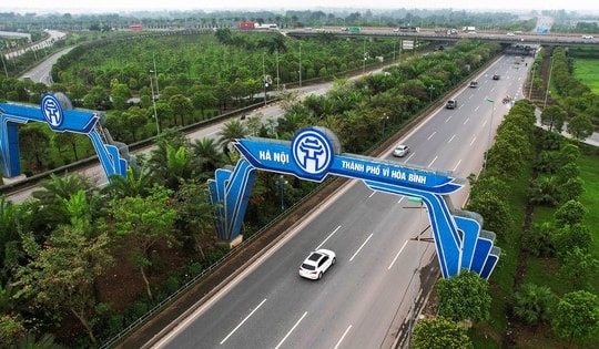 Kiến nghị cấm xe tải lưu thông ở làn tốc độ cao nhất trên cao tốc Đại lộ Thăng Long và Võ Nguyên Giáp