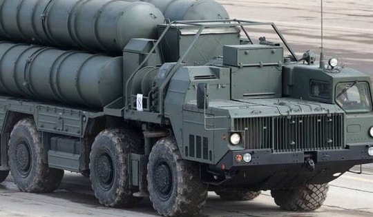 Ấn Độ tăng tốc mua thêm 'lá chắn thép' S-400 từ Nga
