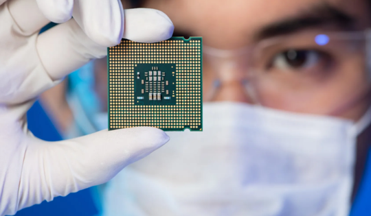 Phát động Giải thưởng sản phẩm công nghệ số 'Make in Việt Nam'