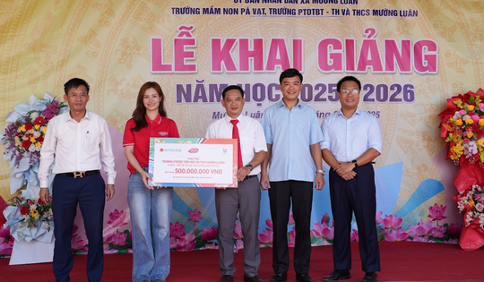 Lifebuoy phối hợp với Hội Thầy thuốc trẻ Việt Nam và các sở, ban ngành tổ chức chuỗi sự kiện hỗ trợ trẻ em Điện Biên mùa tựu trường