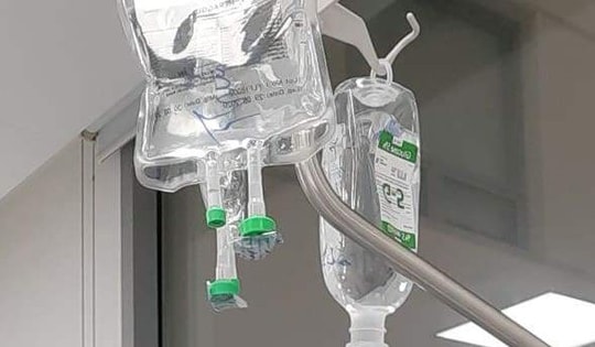 Hưng Yên: 41 học sinh tiểu học nhập viện sau bữa ăn bán trú