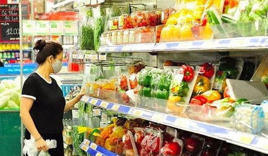 Lạm phát tháng 8 tăng, ví tiền người dân tiếp tục 'bốc hơi'