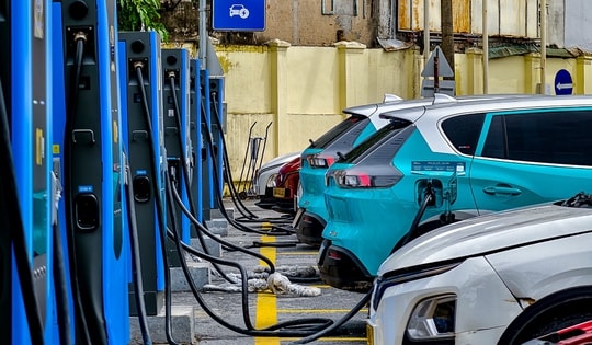 Vành đai 1 Hà Nội dự kiến lắp 115 trạm xạc xe điện