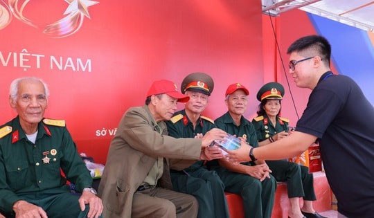 Những hình ảnh đẹp tại trạm khách A80 Tự Hào Việt Nam - Dấu ấn ấm áp trong ngày Quốc khánh