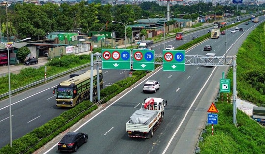 8 số điện thoại của lãnh đạo CSGT tiếp nhận phản ánh vi phạm trên cao tốc