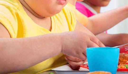 UNICEF: Lần đầu tiên tỷ lệ béo phì vượt suy dinh dưỡng ở trẻ em trên toàn cầu