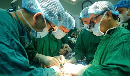 Toàn văn Nghị quyết 72-NQ/TW của Bộ Chính trị về một số giải pháp đột phá, tăng cường bảo vệ, chăm sóc và nâng cao sức khoẻ Nhân dân