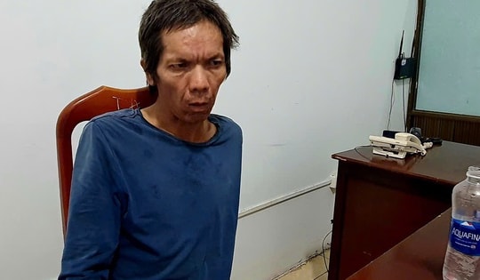 Người nhặt ve chai dùng đá đập chết thanh niên chụp ảnh mình