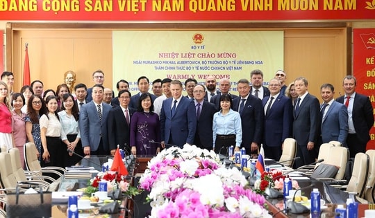 Bộ trưởng Bộ Y tế Việt Nam - Bộ trưởng Y tế Liên bang Nga hội đàm thúc đẩy hợp tác song phương