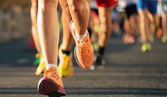 Tốc độ chạy bộ bao nhiêu là phù hợp?