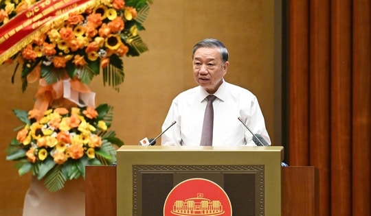 Tổng Bí thư: 'Bình dân học vụ số – Quốc hội số' là nền tảng cho việc học tập suốt đời của cán bộ