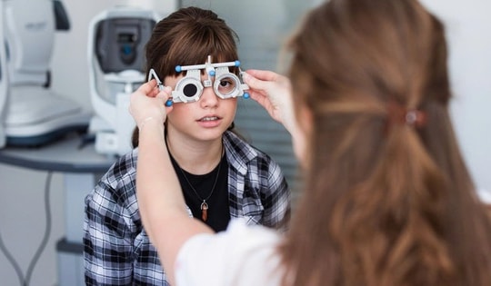 Cận thị – Gánh nặng vẫn hiện hữu và chưa có lời giải