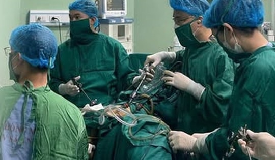 Phẫu thuật thành công khối u nang ống Muller hiếm gặp