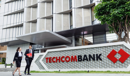 Techcombank chi hơn 7.000 tỷ đồng chia cổ tức bằng tiền mặt