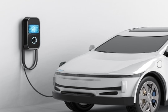 Những con số bất ngờ về tỉ lệ cháy nổ và tuổi thọ pin xe điện