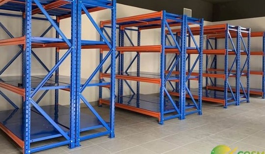 Kệ trung tải – Giải pháp 'xương sống' cho kho hàng vừa và nhỏ