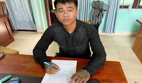 'Chánh Neymar' dùng chai bia đâm đứt động mạch cảnh người đàn ông tại quán nhậu