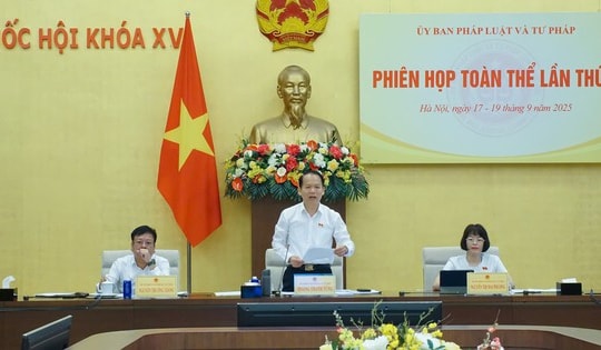 Chuyển phương thức quản lý viên chức theo vị trí việc làm, gắn với cải cách tiền lương