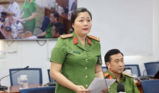 TP Hồ Chí Minh: Mở đường dây nóng 24/24 hỗ trợ người dân thực hiện các thủ tục cư trú