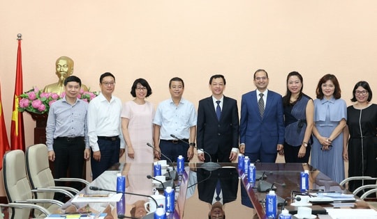 Bộ Y tế và AstraZeneca tăng cường hợp tác hướng tới các mục tiêu phát triển bền vững