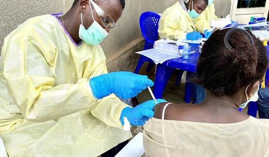 WHO: Ít nhất 31 người tử vong trong đợt bùng phát Ebola tại CHDC Congo