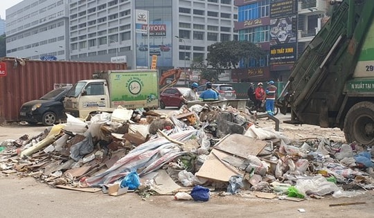 Ô nhiễm môi trường do rác thải ở các thành phố lớn ngày càng nghiêm trọng