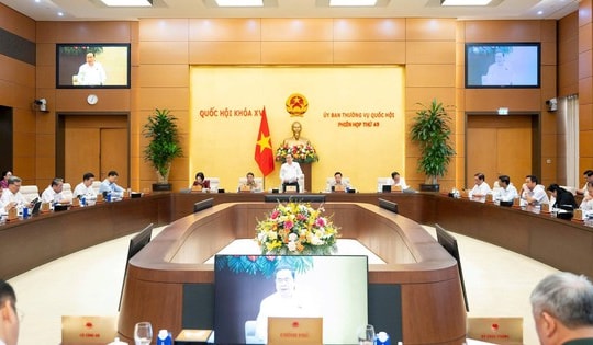 UBTVQH cho ý kiến về báo cáo tổng kết công tác nhiệm kỳ 2021–2026 của Chủ tịch nước, Chính phủ