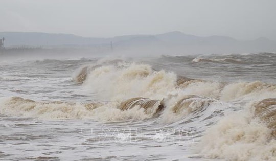 Các địa phương của Trung Quốc ứng phó khẩn cấp với siêu bão Ragasa