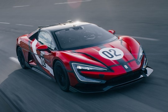 Siêu xe điện chỉ có 30 chiếc lập kỷ lục tốc độ gần 500 km/h