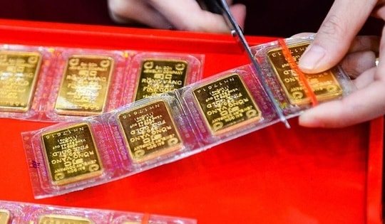 Giá vàng hôm nay ngày 25/9 đồng loạt giảm mạnh