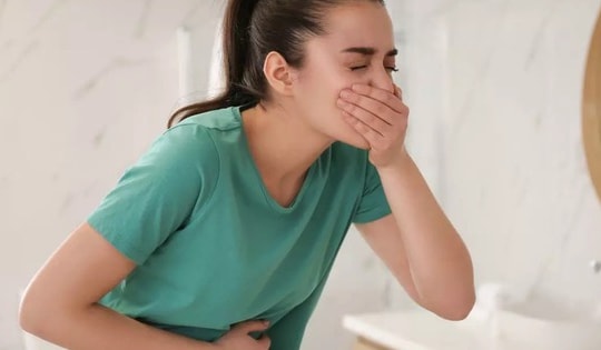 3 tác dụng phụ phổ biến khi bổ sung sắt và cách xử lý