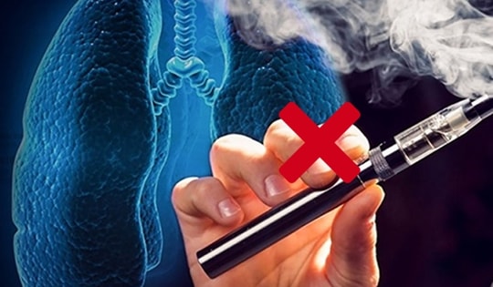 Bác sĩ nhắn nhủ giới trẻ không để bị mê hoặc bởi thuốc lá điện tử